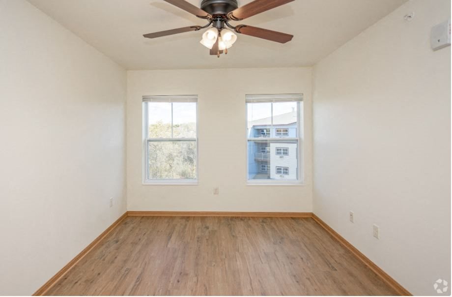 Gallery Photo 4
